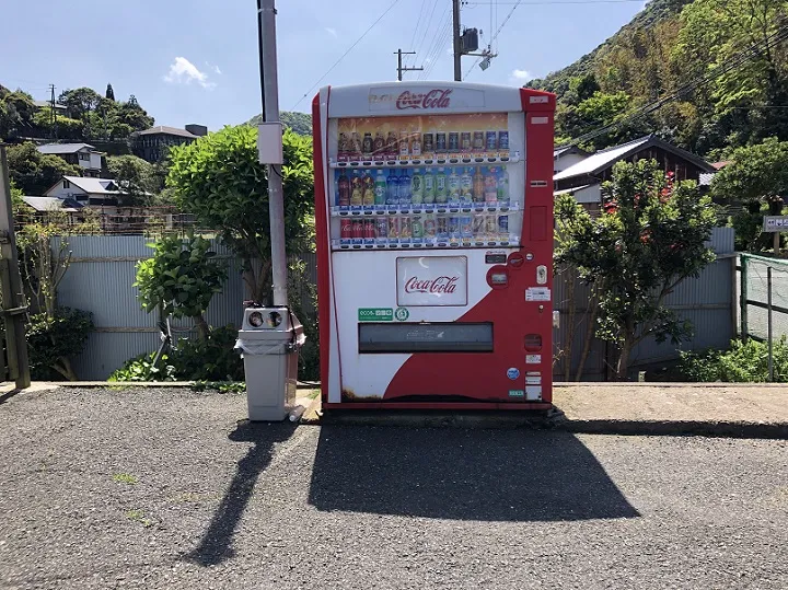 自動販売機｜泊海水浴場（京都・伊根）の釣り場情報｜丹後エリア3